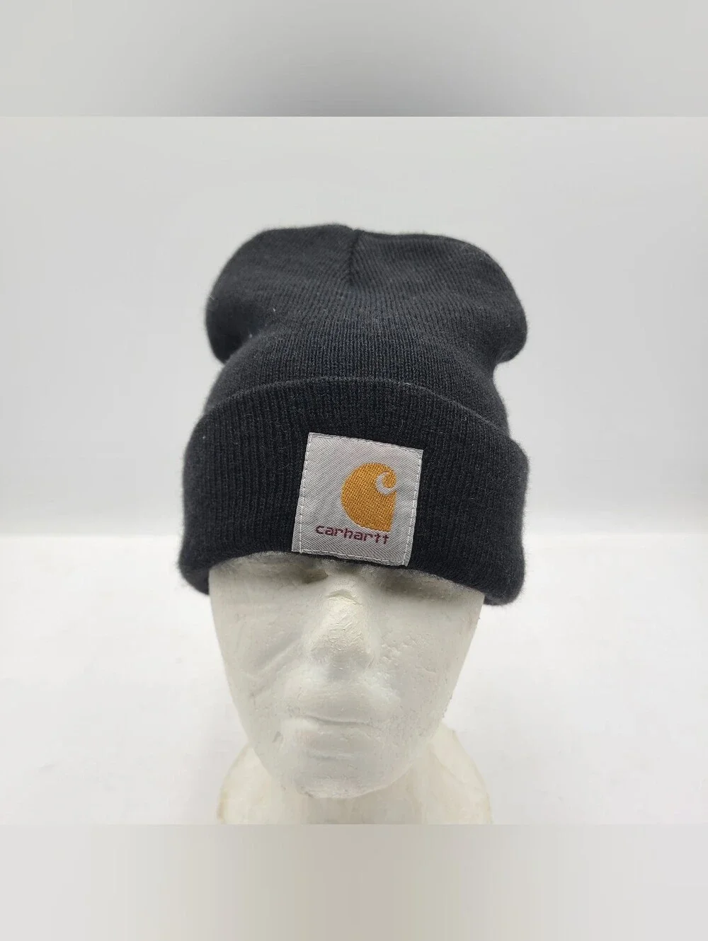 B55 Carhartt Adult One Size Black Knit Cuffed Beanie Winter Hat.
